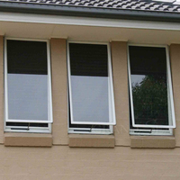 Fenêtre à battants en aluminium moderne sur mesure, à ouverture verticale, pour salle de bain