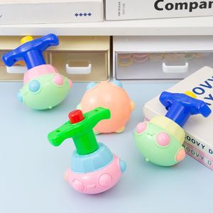Toupie lumineuse en forme de lotus pour enfants de 2 à 4 ans, jouet unisexe en plastique avec fonction clignotante - Product Image 1