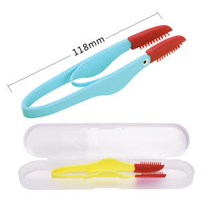 Suministros de aseo para mascotas 2 en 1, cepillo de silicona para moco de gato, pinzas de limpieza para ojos de perro, herramienta para perros y <span class=keywords><strong>gatos</strong></span> - Product Image 5