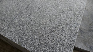 Escaliers en granit gris foncé naturel sur mesure G654 Finition flammée Carreaux d'extérieur pour utilisation extérieure Pavage en granit 50 mm - Product Image 6