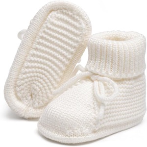 Scarpine per Neonati Personalizzate, Spesse e Traspiranti, Antiscivolo, in Misto Cotone con Fiocco per l'Inverno - Product Image 3