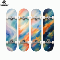 WOODSEN Skateboard Complet Personnalisé 31-32 Pouces en Érable du Nord-Est OS780, Bande Antidérapante Noire, Quincaillerie Noire, Roues en PU 99A