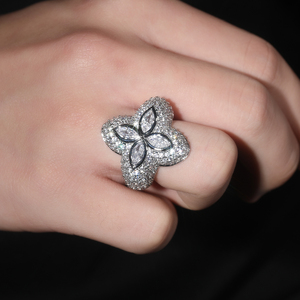 UWIN 5A CZ anillo <span class=keywords><strong>de</strong></span> trébol <span class=keywords><strong>de</strong></span> cuatro hojas <span class=keywords><strong>para</strong></span> hombres <span class=keywords><strong>y</strong></span> mujeres color verde claro CZ trébol joyería - Product Image 2