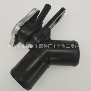 Conector de Manguera de Refrigerante Suzuki 17910-65J00 HX-1005 para Modelos 2009-2013, Pieza de Repuesto - Product Image 1