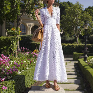 Nouvelle féminité Style français luxe col en v demi manches blanc balançoire crochet fleur femmes <span class=keywords><strong>Aline</strong></span> <span class=keywords><strong>d</strong></span>écontracté creux élégant dentelle dame robe - Product Image 1