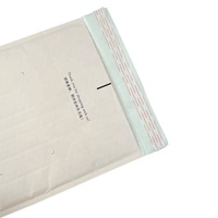 Sac auto-adhésif à bulles en papier kraft Sac de courrier express étanche pour vêtements Étui pour téléphone portable Sac de courrier de transport en mousse épaissie