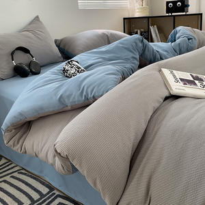 Juego <span class=keywords><strong>de</strong></span> cuatro piezas <span class=keywords><strong>de</strong></span> salsa <span class=keywords><strong>de</strong></span> burbujas <span class=keywords><strong>de</strong></span> color sólido, funda <span class=keywords><strong>de</strong></span> edredón <span class=keywords><strong>de</strong></span> tres piezas para dormitorio <span class=keywords><strong>de</strong></span> estudiantes, juego <span class=keywords><strong>de</strong></span> sábanas - Product Image 4