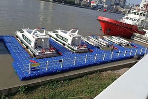 Fabbricazione diretta DIY HDPE modulare galleggiante pontone Jet Ski PE materiale Jet Ski con parte pistone - Product Image 4