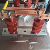 Sectionneur extérieur haute tension 11kV 33kV GW9, 2 pôles, 200A 400A 630A, 50/60Hz, céramique/caoutchouc silicone