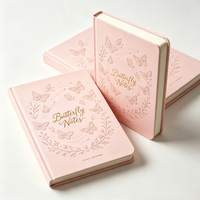 Cuaderno de Lujo con Diseño Floral de Mariposas, Personalizado con Grabado, en Cuero Rosa, Diario para Mujer