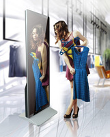 Machine de publicité d'entraînement de mur de verre de sport de miroirs de salle de gymnastique de cabine vidéo intelligente pour des hôtels magasins de détail ascenseur adaptabilité magique