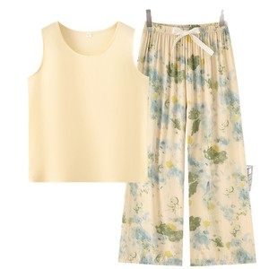 Ensemble décontracté d'été deux pièces pour femme en coton et soie, avec gilet et pantalon court, coupe ample, fin et respirant, avec coussinets de poitrine - Product Image 5