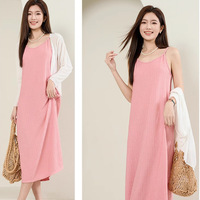 Robe d'été décontractée plissée à bretelles et col en V pour femme - Coupe ample en élasthanne, élégante, longue, couleur unie, effet froissé, base plissée