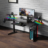 Bureau de jeu en fibre de carbone RGB en forme d'aile, bureau de studio avec plateau pour clavier, table de jeu avec support pour moniteur, porte-casque