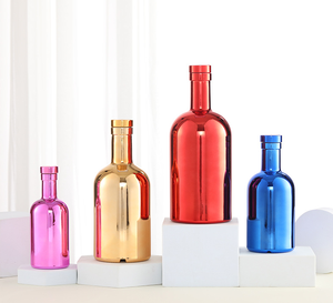 Bouteille en verre brillant colorée de luxe pour l'emballage de spiritueux, idéale pour les distilleries de <span class=keywords><strong>gin</strong></span> de prestige - Product Image 1