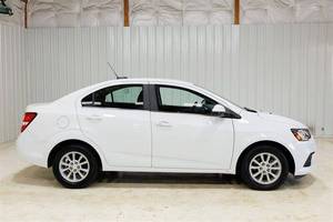 Autos Sedán de 4 Puertas Automáticos con Cámara Trasera Izquierda R18 de Cuero Sonic LT 2020 Usados a Bajo Precio en Venta - Product Image 5