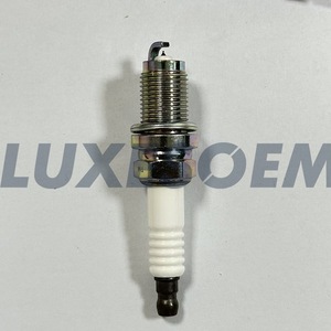 Bujía Luxesoem T1123 5266 con rosca de 14x19 para uso automotriz - Product Image 3