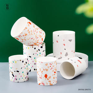 Portavelas de Cerámica Terrazzo Cilíndricos Blancos Mate Esmerilados Decoración del Hogar Impresión Digital Hechos a Medida - Product Image 2