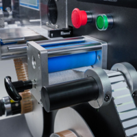 Machine de marquage laser haute précision DOCOD XF30PS 50W, enrouleur de rouleaux d'étiquettes laser à fibre pour autocollants en rouleau auto-adhésifs