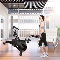 Nouveauté chaude entraînement à domicile vélo de rotation statique exercice cardio vélo stationnaire avec volant en acier de 6kg impulsion sur le guidon