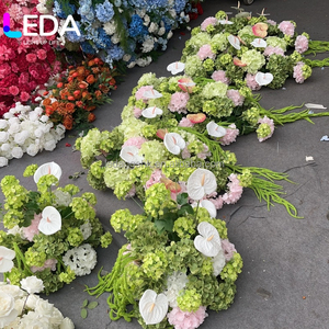 LEDA Hot Selling Silk Flower <b>Runner</b> Hydrangea Palm Green White Artificial Flower <b>Runner</b> For Table Flower <b>Runner</b> Decoration - Product Image 2