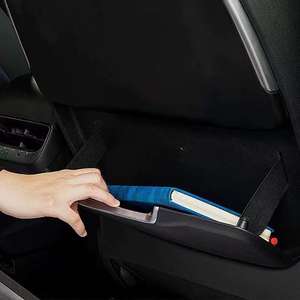 อุปกรณ์ตกแต่งภายใน<span class=keywords><strong>รถ</strong></span>ยนต์หรูหราแบบขายส่ง โต๊ะพับเบาะหลังพร้อมที่วางแก้วและพนักพิงพับได้สำหรับ<span class=keywords><strong>รถ</strong></span>ยนต์เทสล่า รุ่น 3 และรุ่น Y - Product Image 5