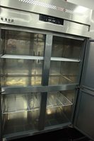 Réfrigérateur commercial 1400L 6 portes à contrôle de température indépendant pour la restauration