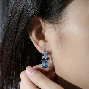 Boucles d'oreilles Messi Jewelry MSE-886 en or blanc 14 carats avec diamants et saphirs pour femmes - Product Image 5