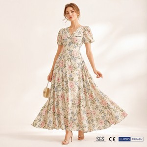 Abito Lungo Personalizzato OEM con Logo, Stampa Floreale Giardino di Rose Inglese, Maniche a Sbuffo, Stile Romantico, Vestito Floreale <span class=keywords><strong>da</strong></span> Donna - Product Image 1