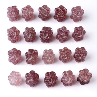 Vente en gros vrac de pierres précieuses cristal fraise quartz fleur bracelet à breloques design charmes sculpture pour bracelet fabrication de bijoux DIY