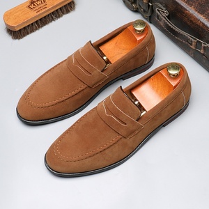 Chaussures décontractées pour hommes, baskets, bottines, mocassins de couleur unie, chaussures à enfiler décontractées pour homme. - Product Image 1