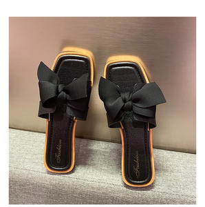 <span class=keywords><strong>Sandales</strong></span> plates pour femmes et dames, vente chaude, tête carrée, sangle unique, décoration en nœud, pantoufles d'intérieur et d'extérieur - Product Image 5