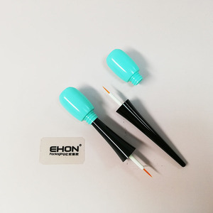 Emballage d'eye-liner argenté de forme spéciale, flacon vide en plastique pour eye-liner liquide, tube cosmétique pour sérum pour cils avec impression personnalisée - Product Image 4
