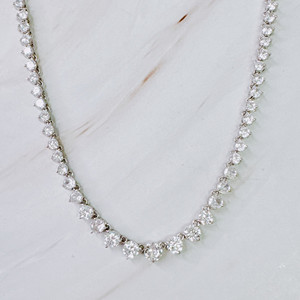 สร้อยคอเทนนิสทรงรอยัลเกรดูเออร์ - Product Image 1