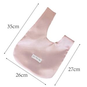 Sacchetti regalo personalizzati con Logo promozionale borsa con Logo borsa personalizzata con fiore tulipano borsa regalo in raso borsa altri strumenti per il trucco - Product Image 3