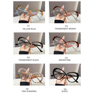2024 nouveauté vente chaude <span class=keywords><strong>photochromique</strong></span> couleur changeante femmes PC cadres <span class=keywords><strong>photochromique</strong></span> anti bleu <span class=keywords><strong>verre</strong></span> <span class=keywords><strong>optique</strong></span> - Product Image 6