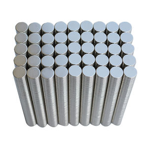 Imán <span class=keywords><strong>de</strong></span> <span class=keywords><strong>neodimio</strong></span> superfuerte y personalizado imán <span class=keywords><strong>de</strong></span> <span class=keywords><strong>neodimio</strong></span> <span class=keywords><strong>de</strong></span> disco redondo <span class=keywords><strong>de</strong></span> tierras raras N45 N50 N52 - Product Image 4