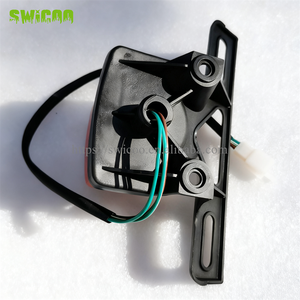 Lámpara trasera Luz trasera para Honda Z50 Z50JZ Monkey Bike Luces de motocicleta - Product Image 4