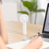 Ventilateur portable mini USB-C rechargeable personnalisable avec perles, fonction portable pour usage extérieur
