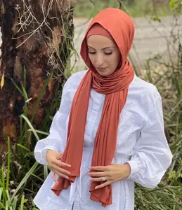 穆斯林2 pcs配套套装运动衫披肩围巾头巾双环即时女式运动衫头巾