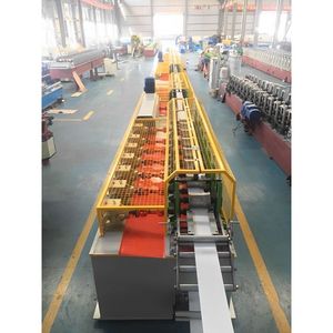 39mm 45mm 55mm 77mm 89 מ"מ <span class=keywords><strong>PU</strong></span> מוקצף <span class=keywords><strong>PU</strong></span> רולינג תריס דלת פסיס רול מכונת להרכיב - Product Image 3