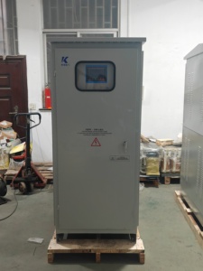 Regulador de Voltaje Trifásico de la Serie SBW de 300 kVA, AVR SVC de Alta Eficiencia (98%), Bobina de Cobre Puro, Entrada 300V-460V, Salida 380V/400V - Product Image 4