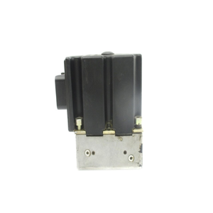 Controlador de Programación Plc 157B4112 12VDC - Product Image 1