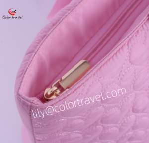 <span class=keywords><strong>Sac</strong></span> à main matelassé à carreaux pour maman et bébé, <span class=keywords><strong>sac</strong></span> à bandoulière unique pour le déjeuner, <span class=keywords><strong>sac</strong></span> de maman pour les voyages avec bébé - Product Image 4