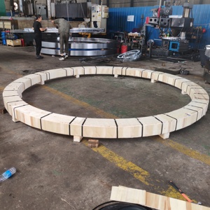Slewing Ring Turntable Bearing Heavy Duty Large Diameter <b>Rotary</b> Bearing Slewing Bearing Custom for Heavy <b>Machinery</b> Applications - Product Image 5