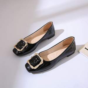 2025 mignon multicolore paillettes PU ballerine femmes chaussures plates bout pointu confortable style coréen chaussures <span class=keywords><strong>marche</strong></span> Style chaussures - Product Image 4