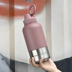 3 in 1 32oz coperchio magnetico in acciaio inox isolato bottiglia d'acqua portatile cane da viaggio bottiglia d'acqua con due ciotole di cibo acqua - Product Image 3