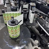 Máquina Etiquetadora Automática de Doble Cara Zhongjie 304SS con PLC Mitsubishi para Botellas de Detergente y Bebidas