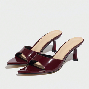 Mules en cuir verni pour femmes, talons aiguilles, bout pointu, à enfiler, sandales d'été sexy, chaussures habillées pour le bureau et les soirées - Product Image 4