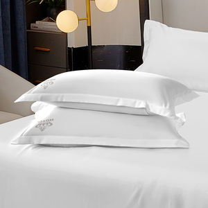 Hotel Linnen Beddengoedset 100% Polyester Vezel Kwaliteit Geborduurd 300tc Europees Bloemmotief Ecologisch Vriendelijk All-Season Lakens Dekbedovertrek - Product Image 5